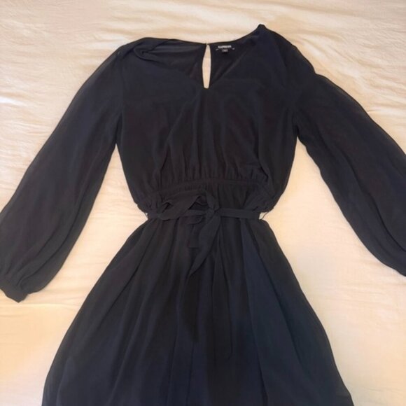 Express chiffon Sleeve sash tie fit and flare Black Long Sleeve Dress - Picture 4 of 6